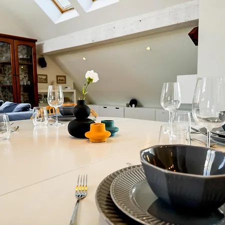 Modern 4Bd, 2 Balcony, Family & Work Haven! Near Park & Bus Stop Wroclaw Exterior photo