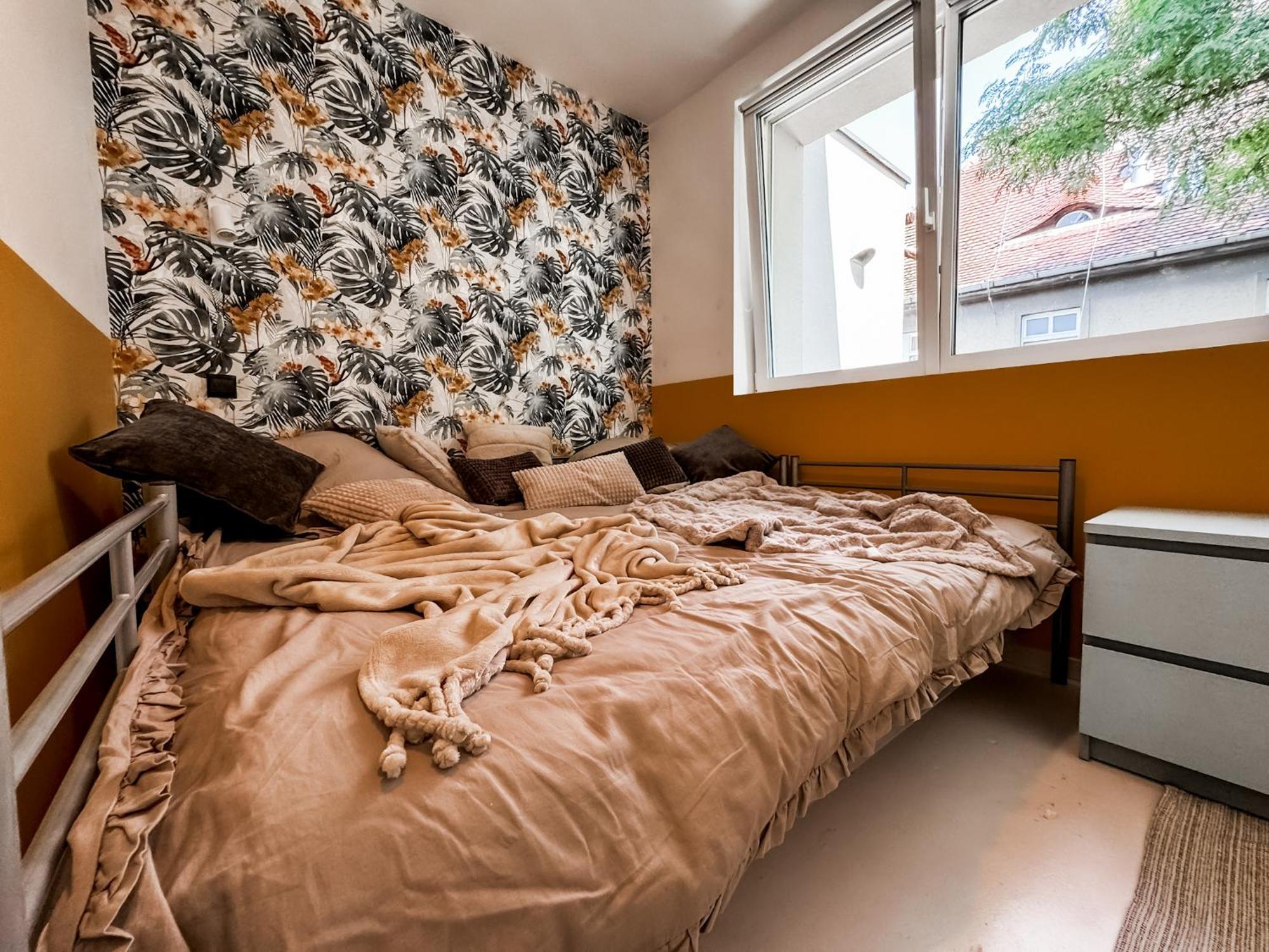 Modern 4bd, 2 Balcony, Family & Work Haven! Near Park & Bus Stop * Wroclaw